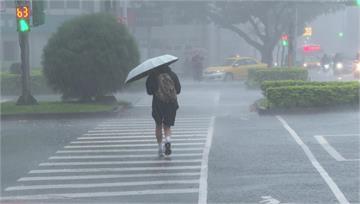 雨區擴大！ 18縣市大雨特報、「9地防雷雨」下到...