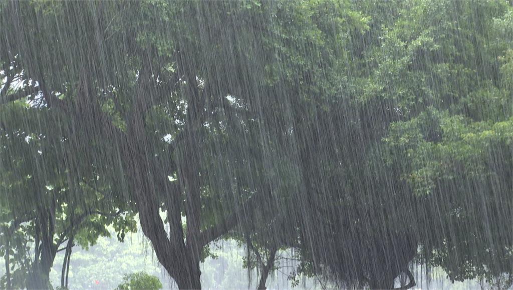 山區午後雷雨開炸　4縣市發布大雨特報