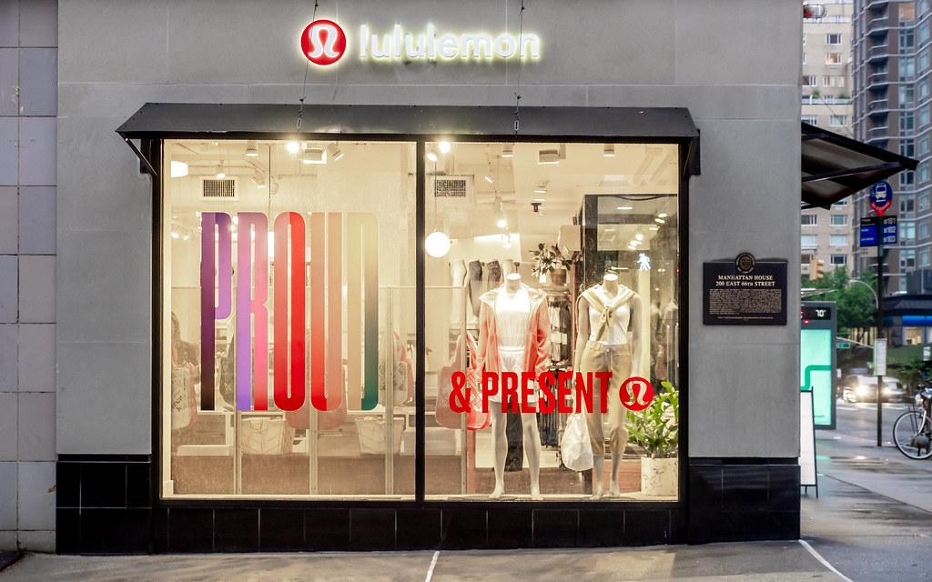 從奧運國家隊服到漂綠，Lululemon號稱的「地球友善」有什麼問題？