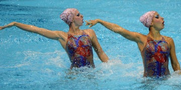 synchronized swimming