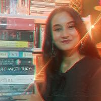 Profile Image for Pretty Little Bibliophile.