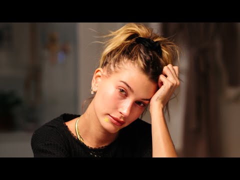 Getting Ready for Bed | MY SKINCARE ROUTINE with Hailey Rhode Bieber thumnail