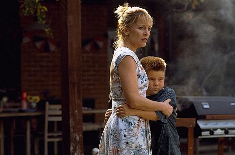 Brandon Michael DePaul and Mary Mara in K-PAX (2001)