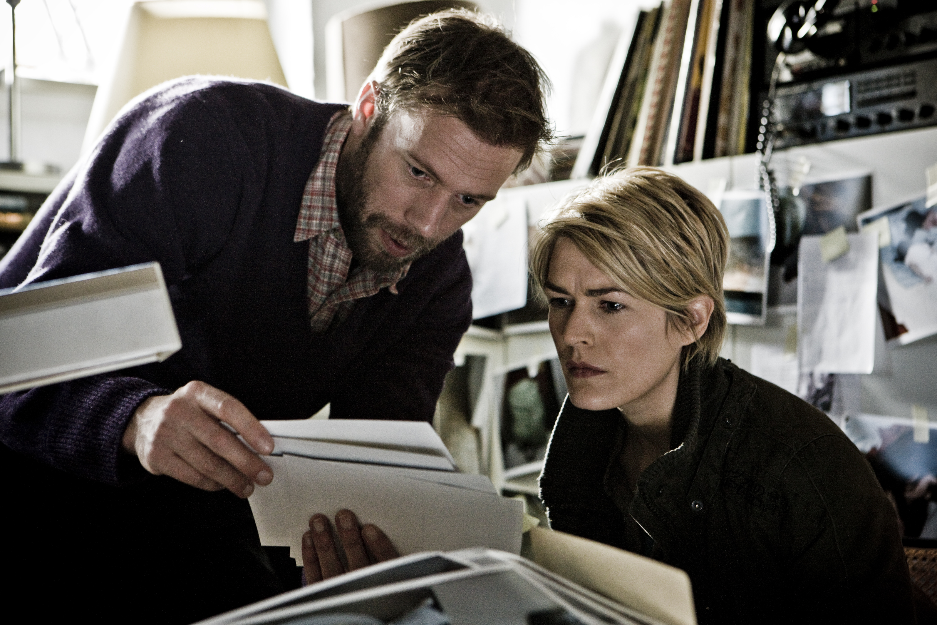 Jakob Cedergren and Laura Bach in Den som dræber (2011)