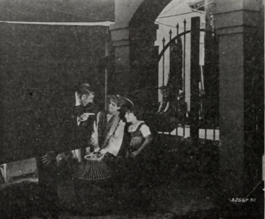 Tula Belle, Robin Macdougall, and Maurice Tourneur in The Blue Bird (1918)