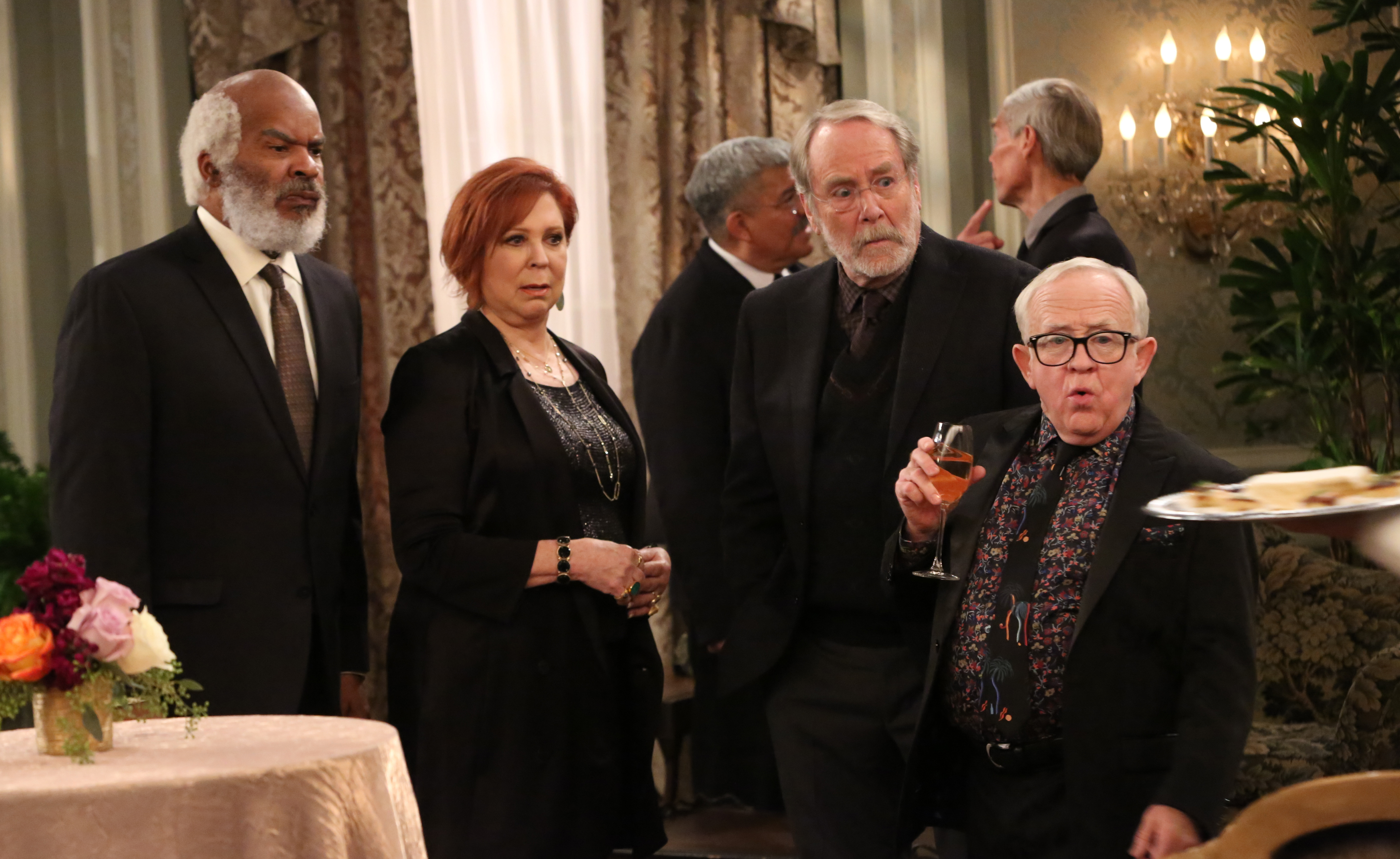 David Alan Grier, Leslie Jordan, Vicki Lawrence, and Martin Mull in The Cool Kids (2018)