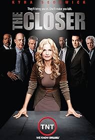 Kyra Sedgwick, G.W. Bailey, Tony Denison, Robert Gossett, J.K. Simmons, Jon Tenney, and Corey Reynolds in The Closer (2005)