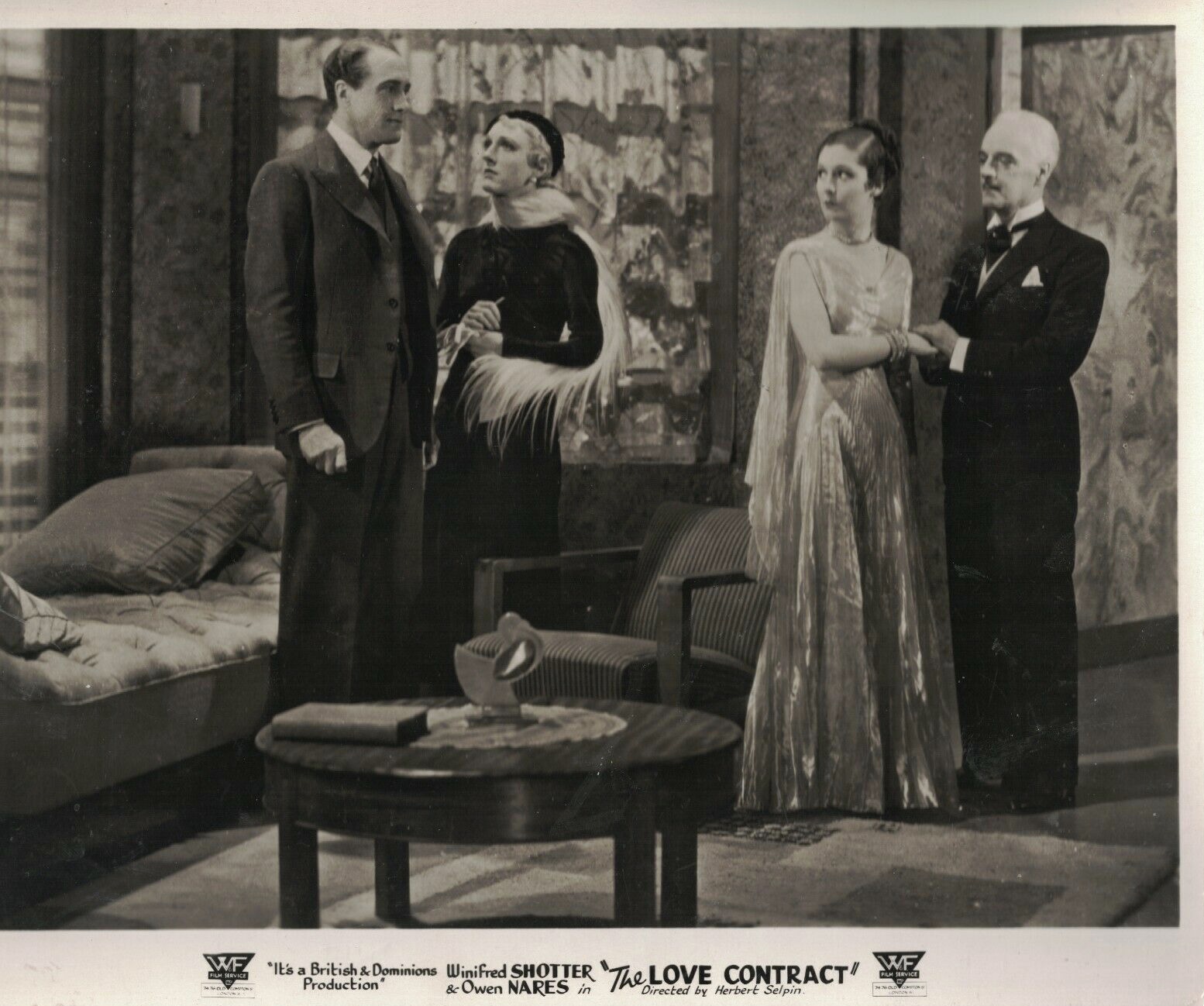 Owen Nares and Winifred Shotter in The Love Contract (1932)