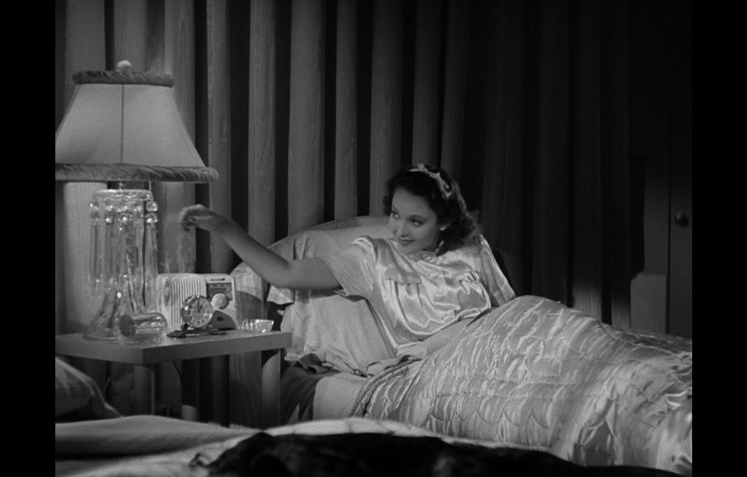 Linda Darnell in Day-Time Wife (1939)