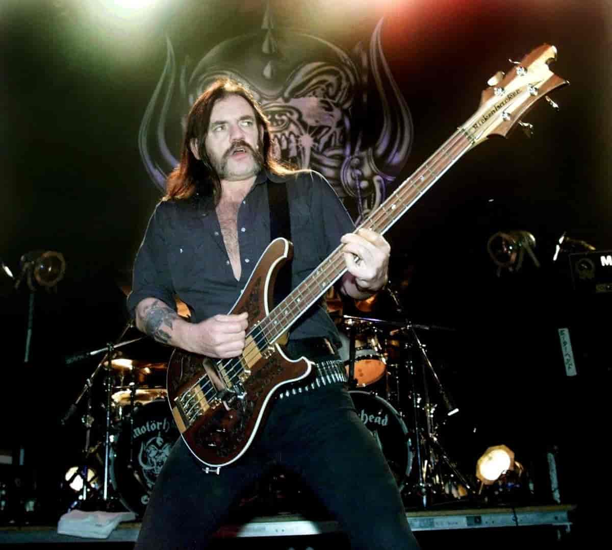 Lemmy Kilminster på Rockefeller i Oslo, år 2000