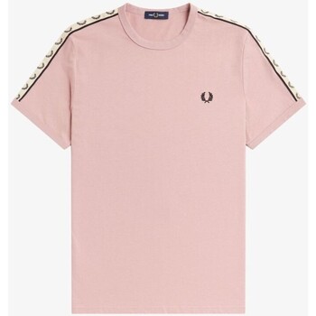 Textiel Heren T-shirts korte mouwen Fred Perry M4613 Roze