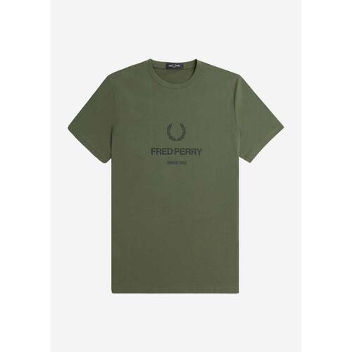 Textiel Heren T-shirts & Polo’s Fred Perry graphic t-shirt Groen