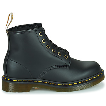 Dr. Martens 