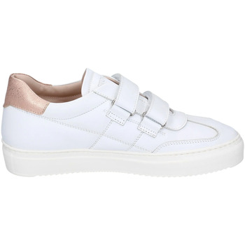 Shoes Women Trainers Stokton EX143 White