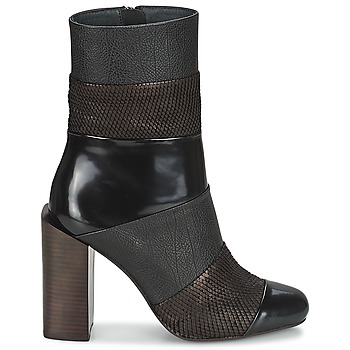 Jeffrey Campbell EXEBEND