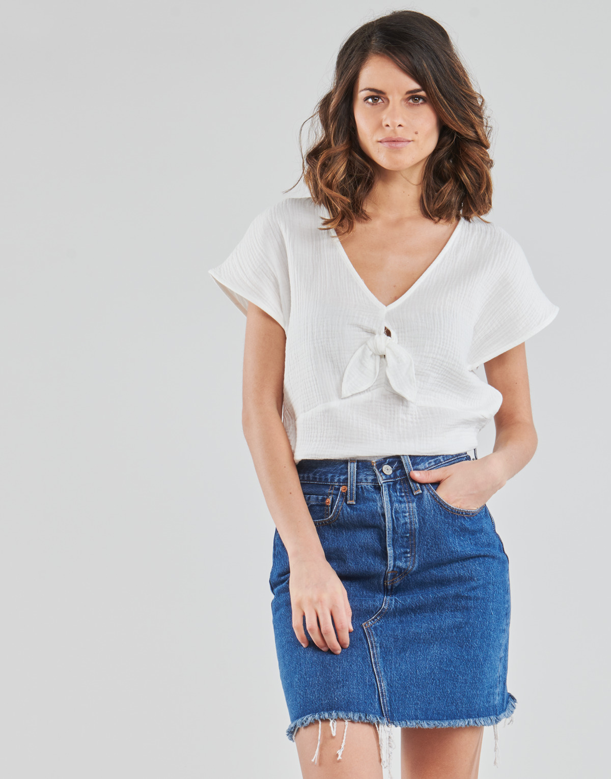 Vêtements Femme Tops / Blouses Betty London ODIME Blanc