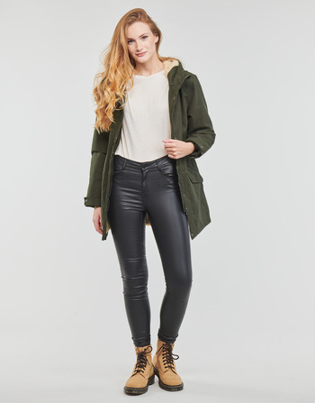 Vêtements Femme Parkas Volcom LESS IS MORE 5K PARKA Kaki