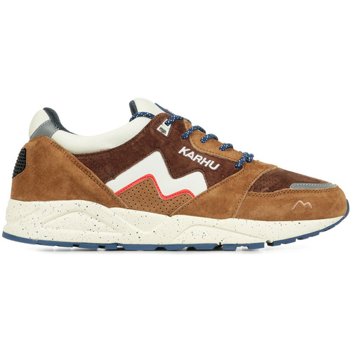 Chaussures Baskets mode Karhu Aria 95 Marron