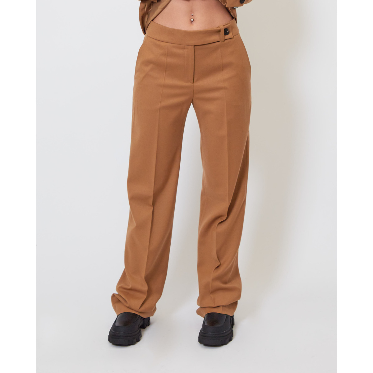 Vêtements Femme Pantalons BOSS Pantalon femme coupe classique en laine stretch Marron