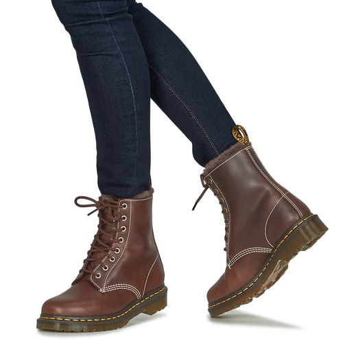 Dr. Martens 1460 Serena Marron