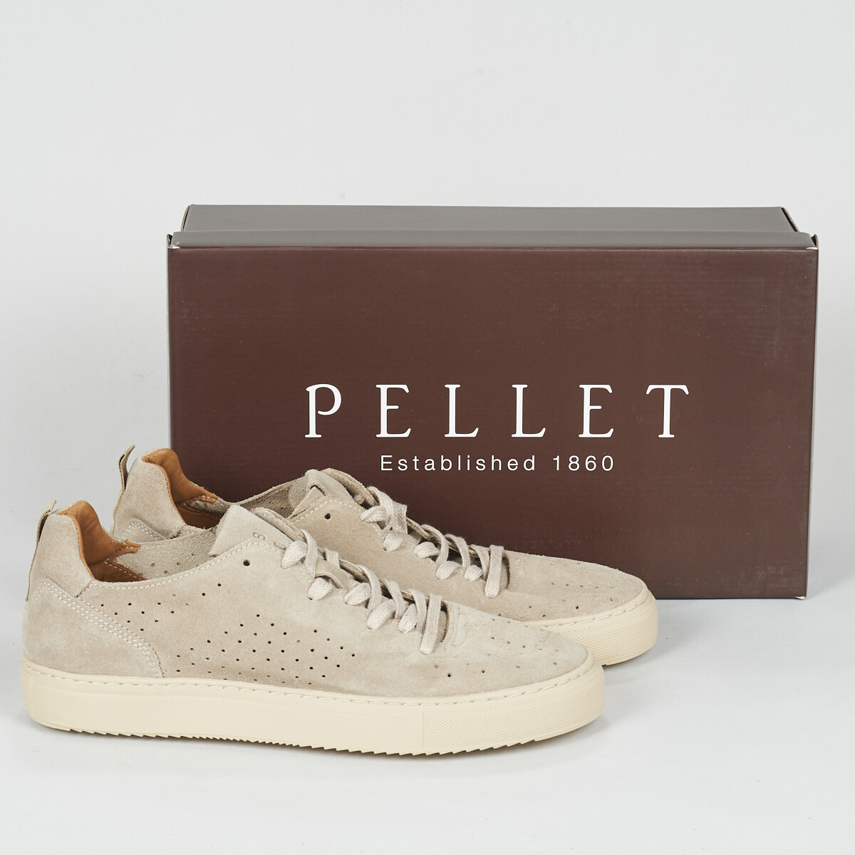 Chaussures Homme Baskets basses Pellet SANDRON VELOURS CRAIE