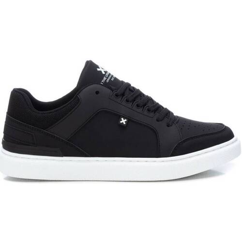 Chaussures Homme Baskets mode Xti 14256202 Noir