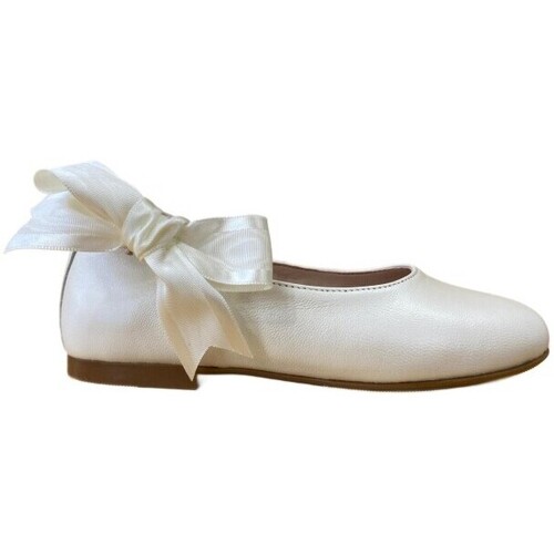 Chaussures Fille Ballerines / babies Titanitos 28125-24 Beige