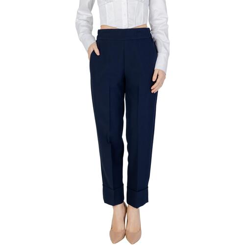 Vêtements Femme Pantalons Sandro Ferrone S39XBDFURFANTELLOTEC Bleu