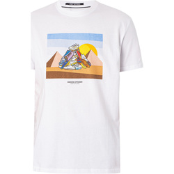 Vêtements Homme T-shirts manches courtes Weekend Offender Bon sang T-shirt graphique Blanc