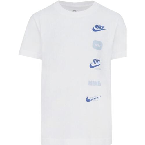 Vêtements Garçon T-shirts manches courtes Nike Club+ badge tee Blanc