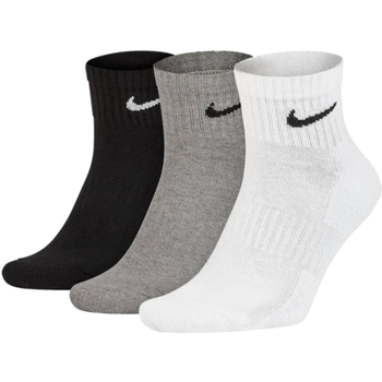 Sous-vêtements Chaussettes de sport Nike Everyday Cush Ankle 3-Pack Socks Blanc