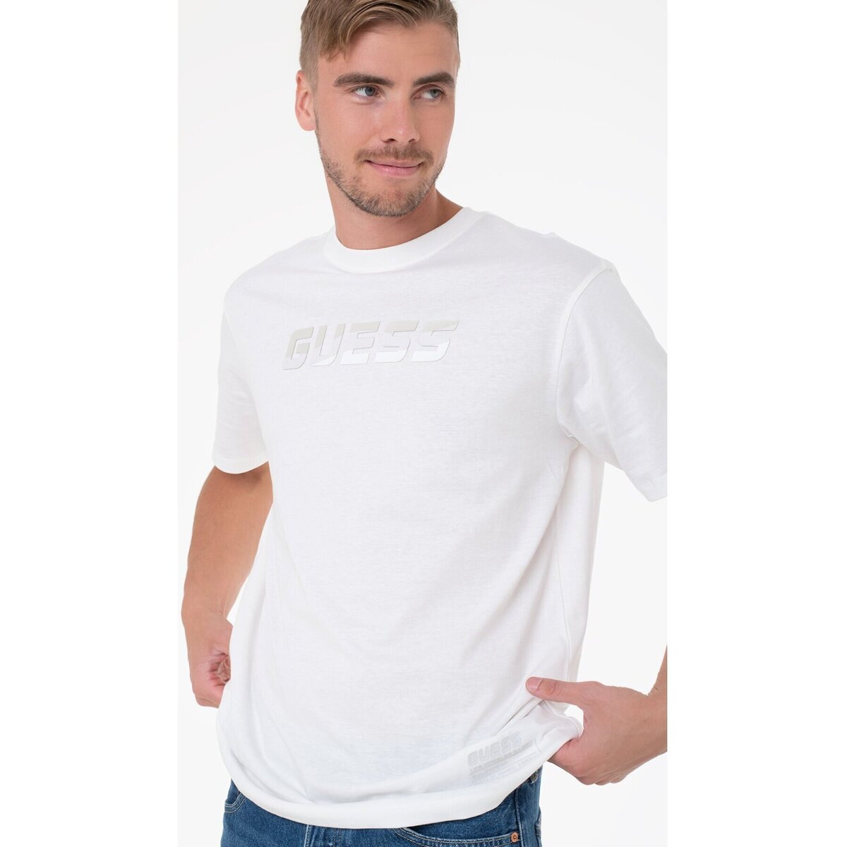 Vêtements Homme T-shirts manches courtes Guess Z4YI07 I3Z14 Blanc