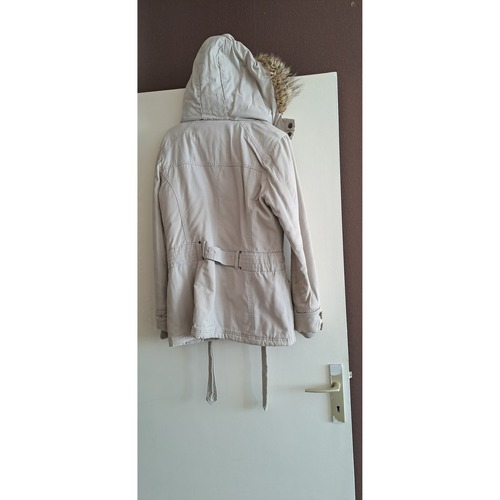 Vêtements Femme Parkas Autre Veste femme de chez Mim Beige