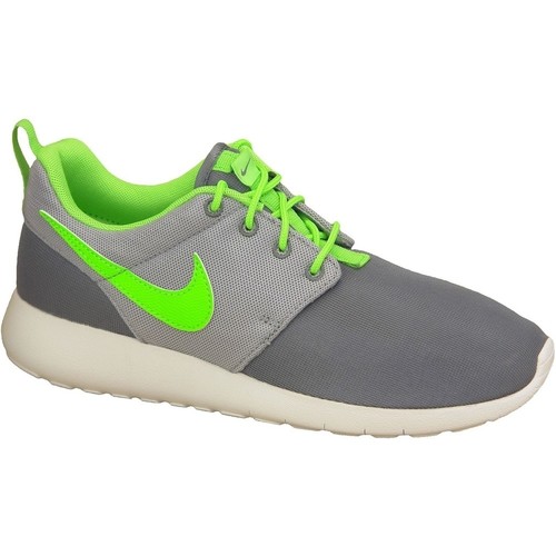 Boty Chlapecké Fitness / Training Nike Roshe One Gs Bílá