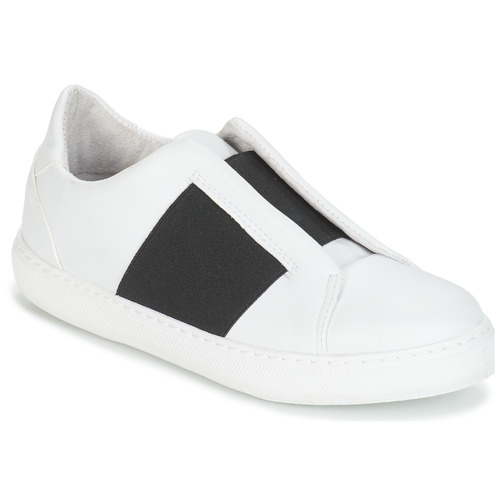 Shoes Women Low top trainers André AEROBIE White