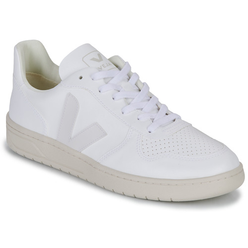 Shoes Low top trainers Veja V-10 White