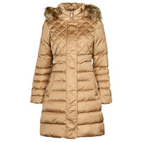 vaatteet Naiset Toppatakki Guess LOLIE DOWN JACKET Beige