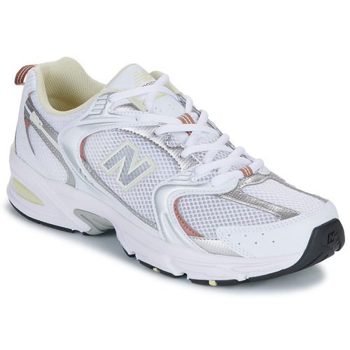 kengät Matalavartiset tennarit New Balance 530 Valkoinen / Hopea / Ruskea