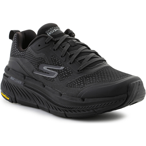 kengät Miehet Tennarit Skechers MAX CUSHIONING 220840-BKCC Musta