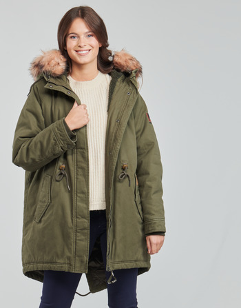 Ruhák Női Parka kabátok Pepe jeans DIZZY Zöld