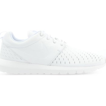 Cipők Férfi Rövid szárú edzőcipők Nike ROSHE NM LSR 833126-111 Fehér