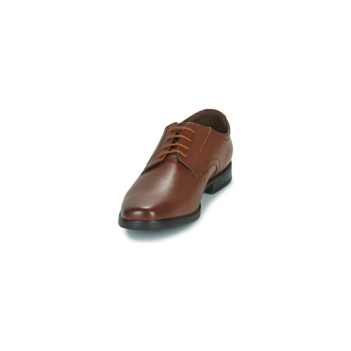 Clarks Howard Walk Brown