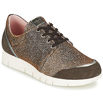 Shoes Women Low top trainers Unisa BOMBA Silver