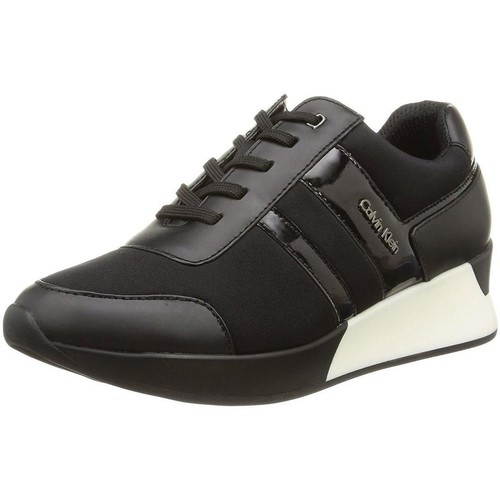 Schoenen Dames Sneakers Calvin Klein Jeans QUANITA Zwart