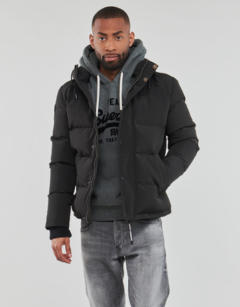 tekstylia Męskie Kurtki pikowane Superdry EVEREST SHORT HOODED PUFFER Czarny