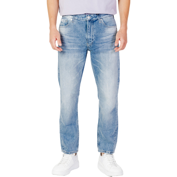 tekstylia Męskie Jeansy straight leg Calvin Klein Jeans DAD JEAN J30J323361 Niebieski