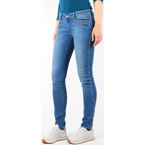 Textil Mulher Gangas Skinny Wrangler Courtney Skinny W23SJJ58V 