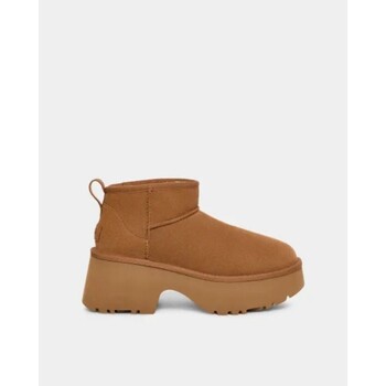 Skor Dam Stövlar UGG 1158311 CLASSIC ULTRA MINI NEW HEIGHTS Svart