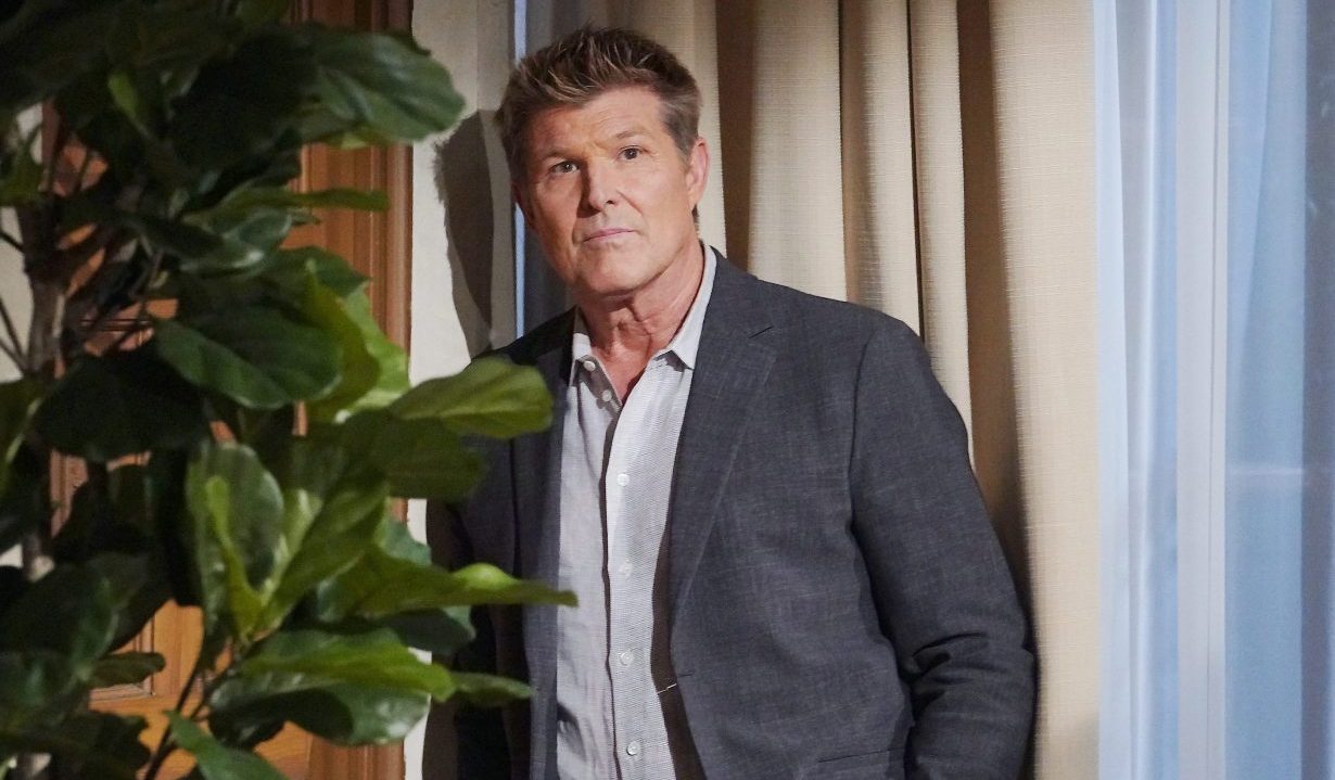 Winsor Harmon "The Bold and the Beautiful" Set CBS Television City Los Angeles, Ca. 02/25/22 © Howard Wise/jpistudios.com 310-657-9661 Episode # 8734 U.S.Airdate 03/23/22