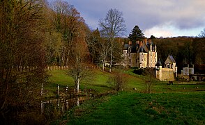 Vue de Courtanvaux du ruisseau